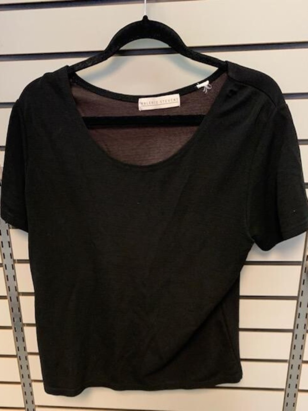 Valerie Stevens Black Size L short sleeve rib top